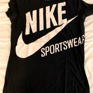 Nike Slim Fit Tee